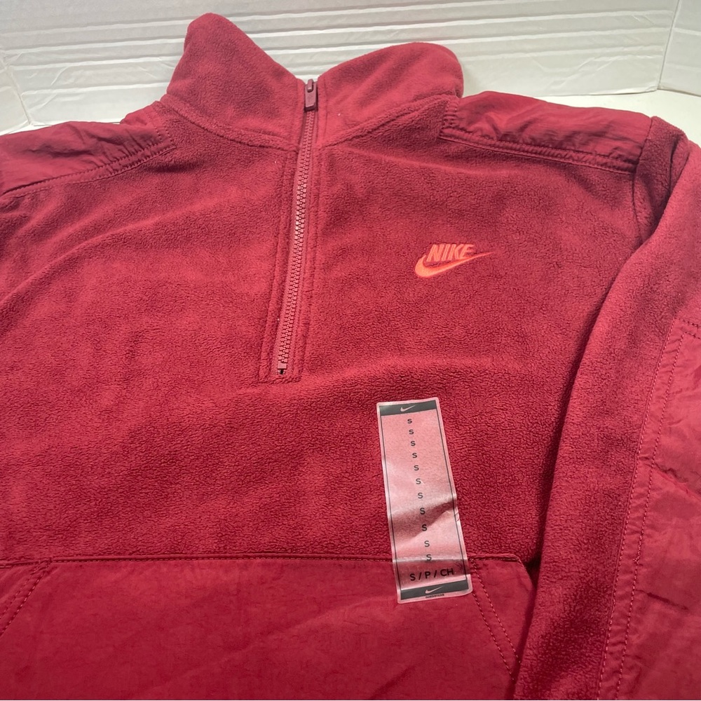 BNWT Men’s Nike Maroon Ultra Soft Fleece Pullover Small